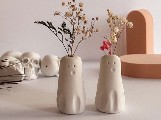 A hand-shaped ghost vase, the not-so-spooky accent piece you've been hunting for