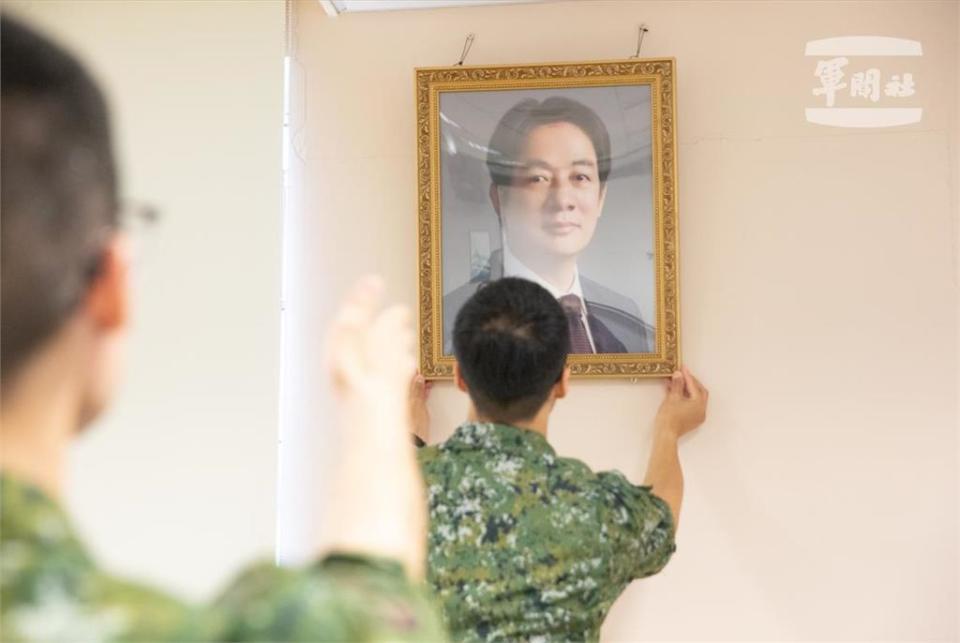 圖輯／賴清德、蕭美琴宣誓就職　國軍各單位更換總統玉照宣示效忠