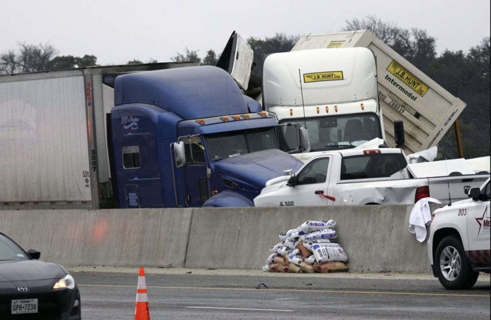 Vehicles after a fatal crash on Interstate 35 near Fort Worth. Source: The Dallas Morning News via AP
