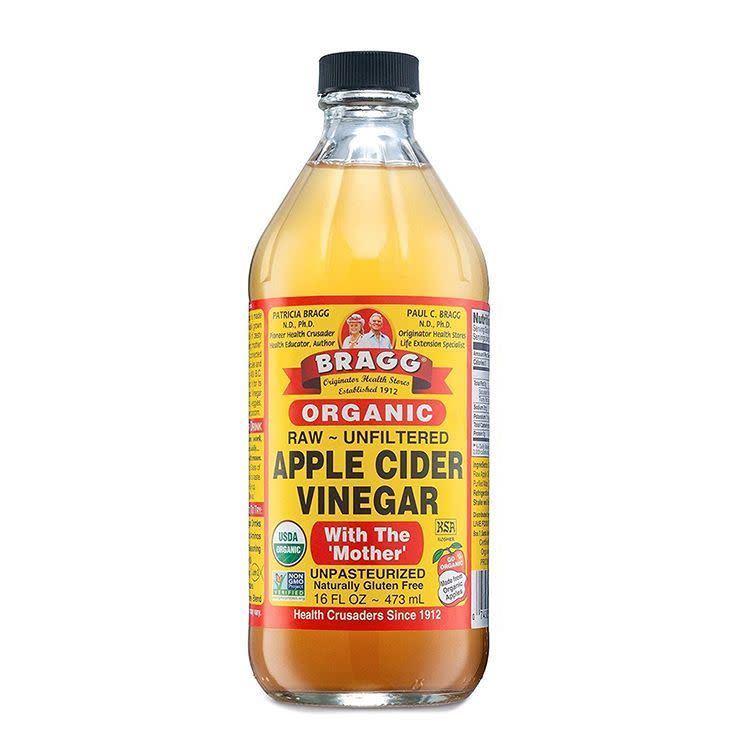 6) Bragg USDA Organic Raw Apple Cider Vinegar (2-Pack)