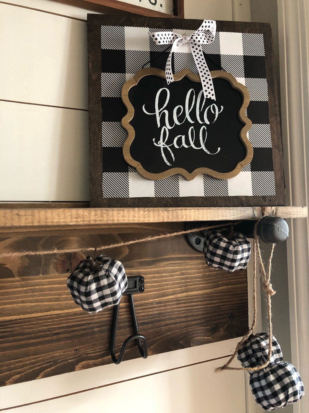 farmhouse fall decorations plaid sign