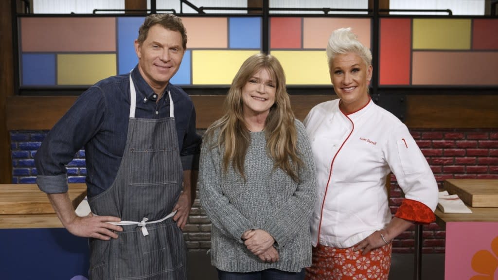 Worst Cooks in America Season 17 Streaming: Watch & Stream Online via HBO Max