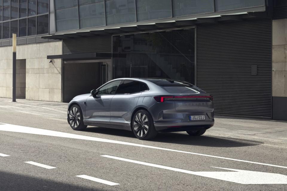 2025 polestar 4