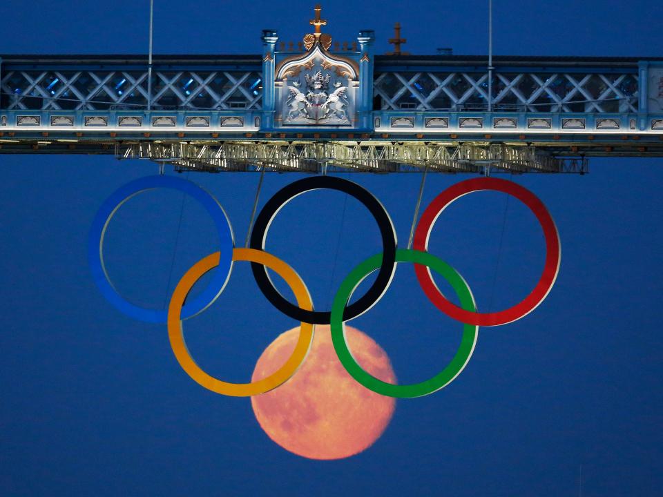 moon olympic symbol