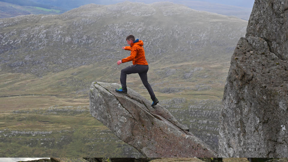 Man on Tryfan in Snowdonia wearing Salewa Mountain Trainer 2 Gore-Tex