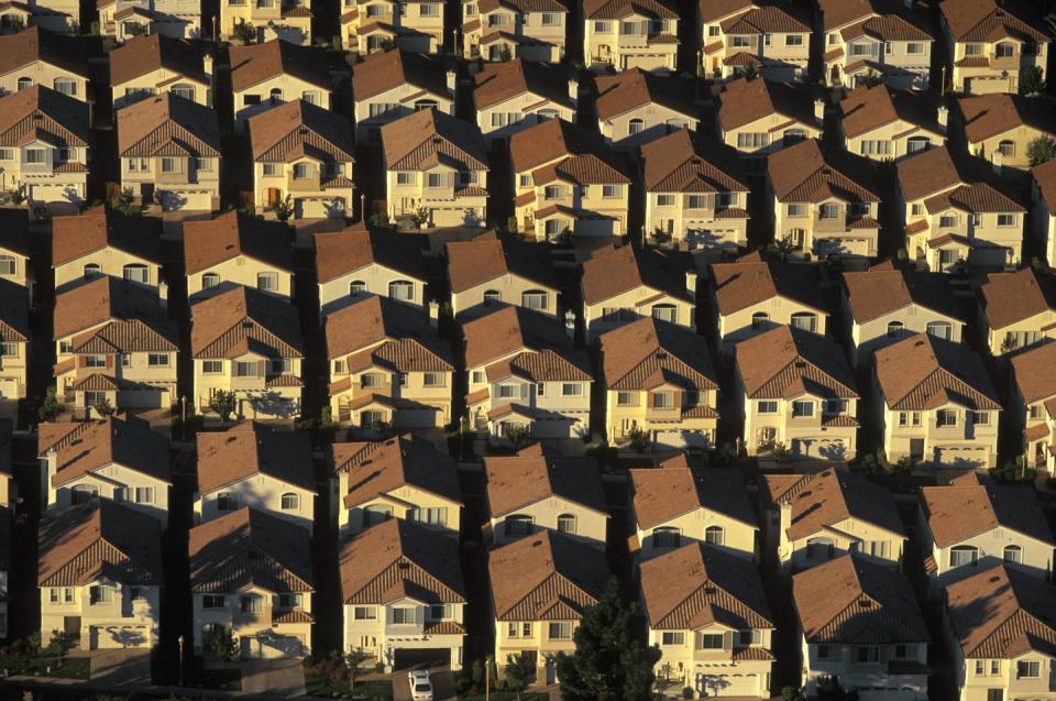 <span class="caption">High-density housing became popular as the population of Silicon Valley exploded, making affordable housing scarce.</span> <span class="attribution"><a class="link " href="https://www.gettyimages.com/detail/photo/housing-development-royalty-free-image/529307522?adppopup=true" rel="nofollow noopener" target="_blank" data-ylk="slk:Bob Sacha/Corbis Documentary via Getty Images;elm:context_link;itc:0;sec:content-canvas">Bob Sacha/Corbis Documentary via Getty Images</a></span>