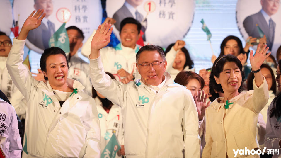 柯文哲本月12日晚上在台北凱達格蘭大道舉行造勢晚會。
