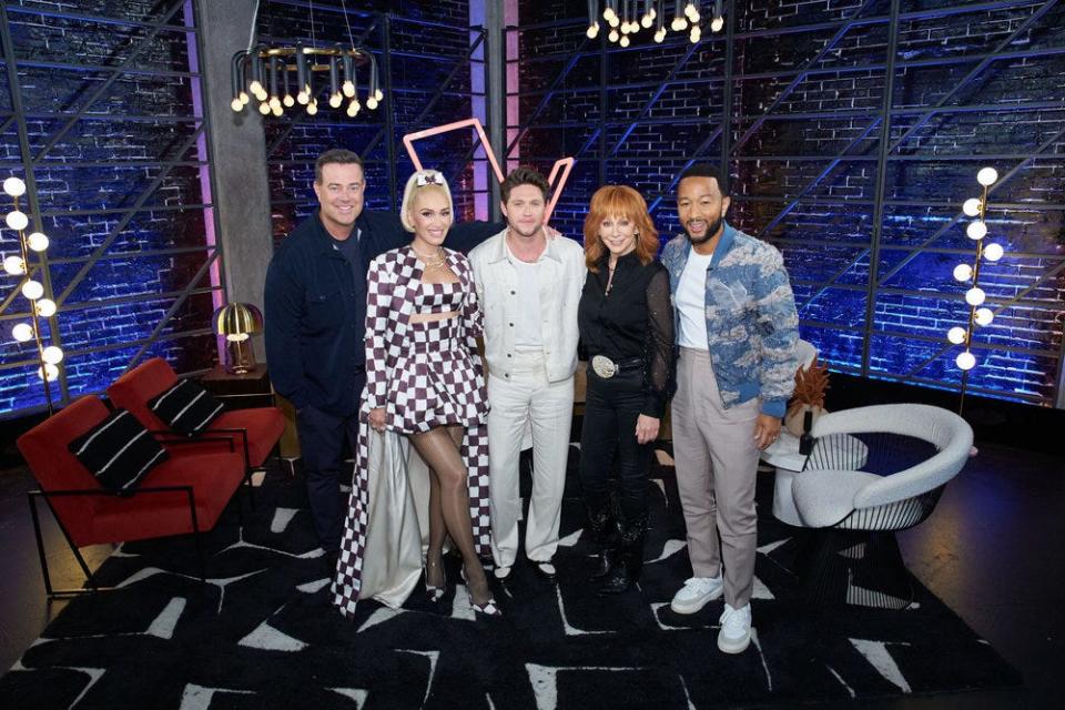 "The Voice" Season 34 coaches Gwen Stefani, Niall Horan, Reba McEntire and John Legend with host Carson Daly during Blind Auditions.