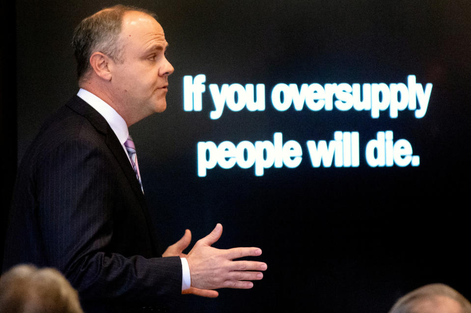 State's attorney Brad Beckworth presents information in the opening statements during the trial of Johnson & Johnson over claims they engaged in deceptive marketing that contributed to the national opioid epidemic at the Cleveland County Courthouse in Norman, Oklahoma, U.S. May 28, 2019.        Chris Landsberger/Pool via REUTERS