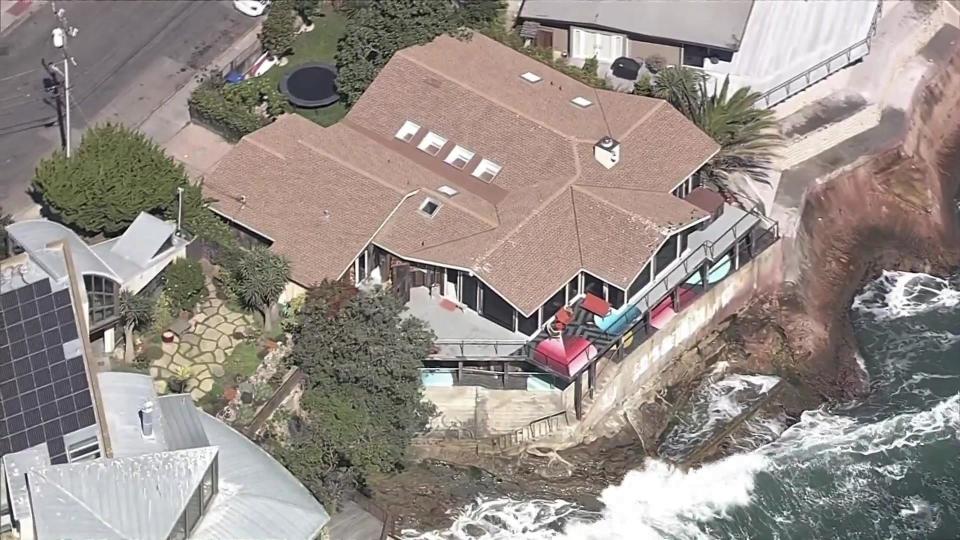 Tushar Atre's house in the Pleasure Point area of Santa Cruz, California, described as a  high-end, affluent surfing community. 