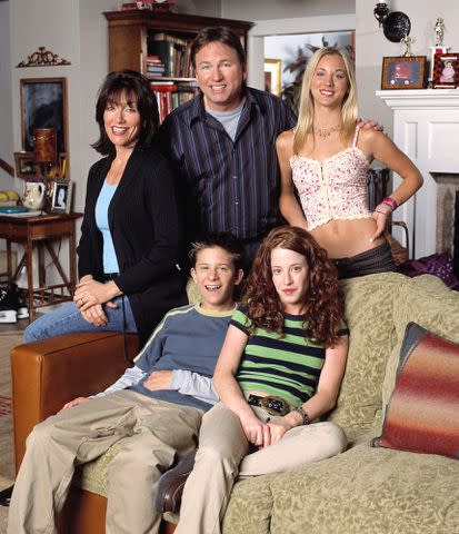 Craig Sjodin/Disney General Entertainment Content via Getty Images Cast of <em>8 Simple Rules</em>