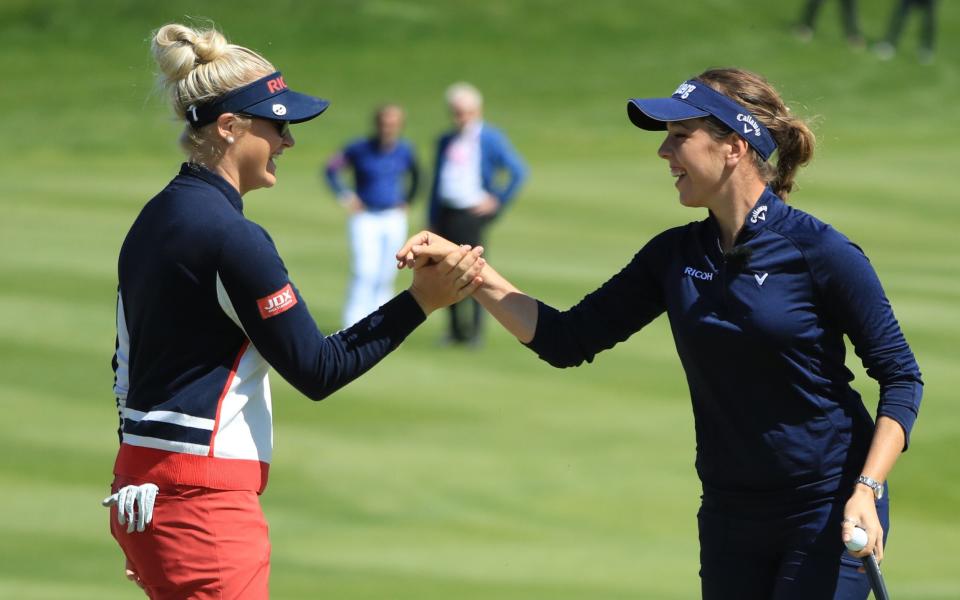 Charley Hull and Georgia Hall playing at the GolfSixes in 2018