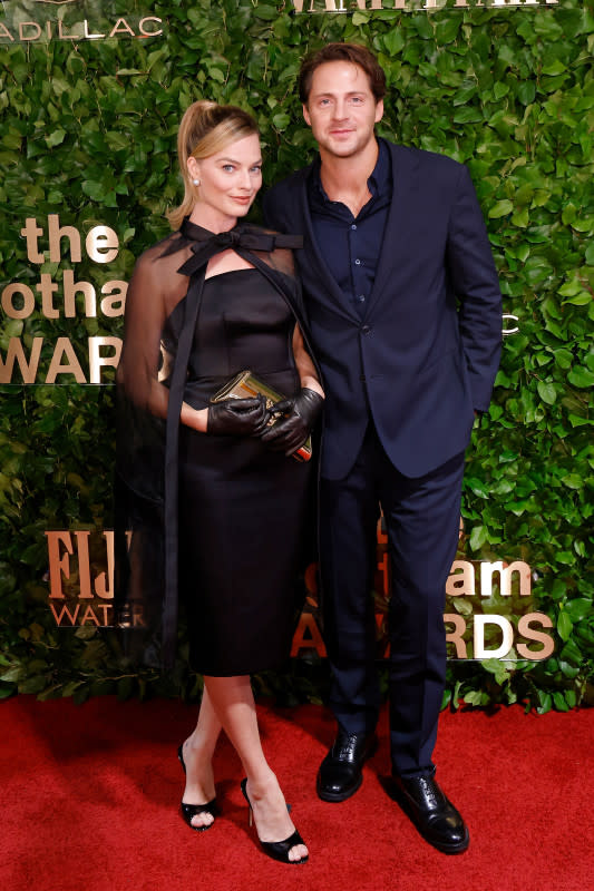 Margot Robbie Stuns During Rare Red Carpet Outing With Husband