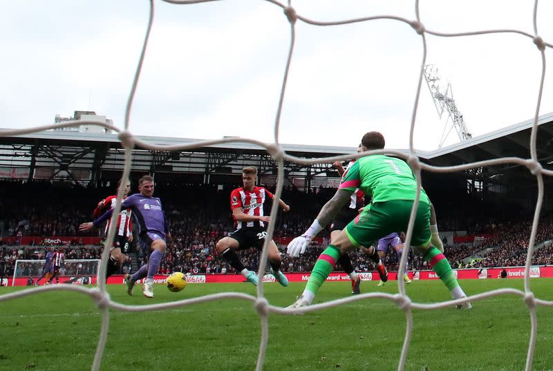 Premier League - Brentford v Liverpool