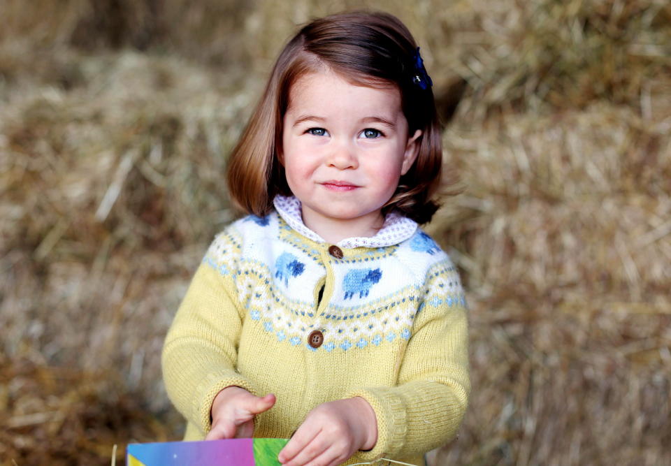 <p>Als Prinzessin Charlotte zwei wurde und dabei zuckersüß in die Kamera lächelte. (Bild: ddpimages) </p>