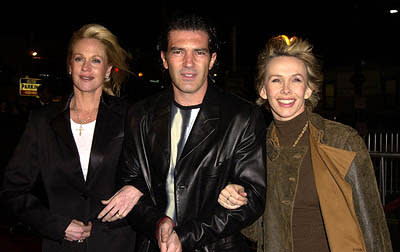 Melanie Griffith , Antonio Banderas and Trudie Styler at the Hollywood premiere of Vanilla Sky