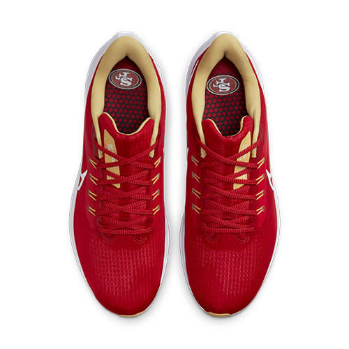 al exilio Individualidad Hermanos Nike releases San Francisco 49ers special edition Nike Air Pegasus 39,  here's how to buy