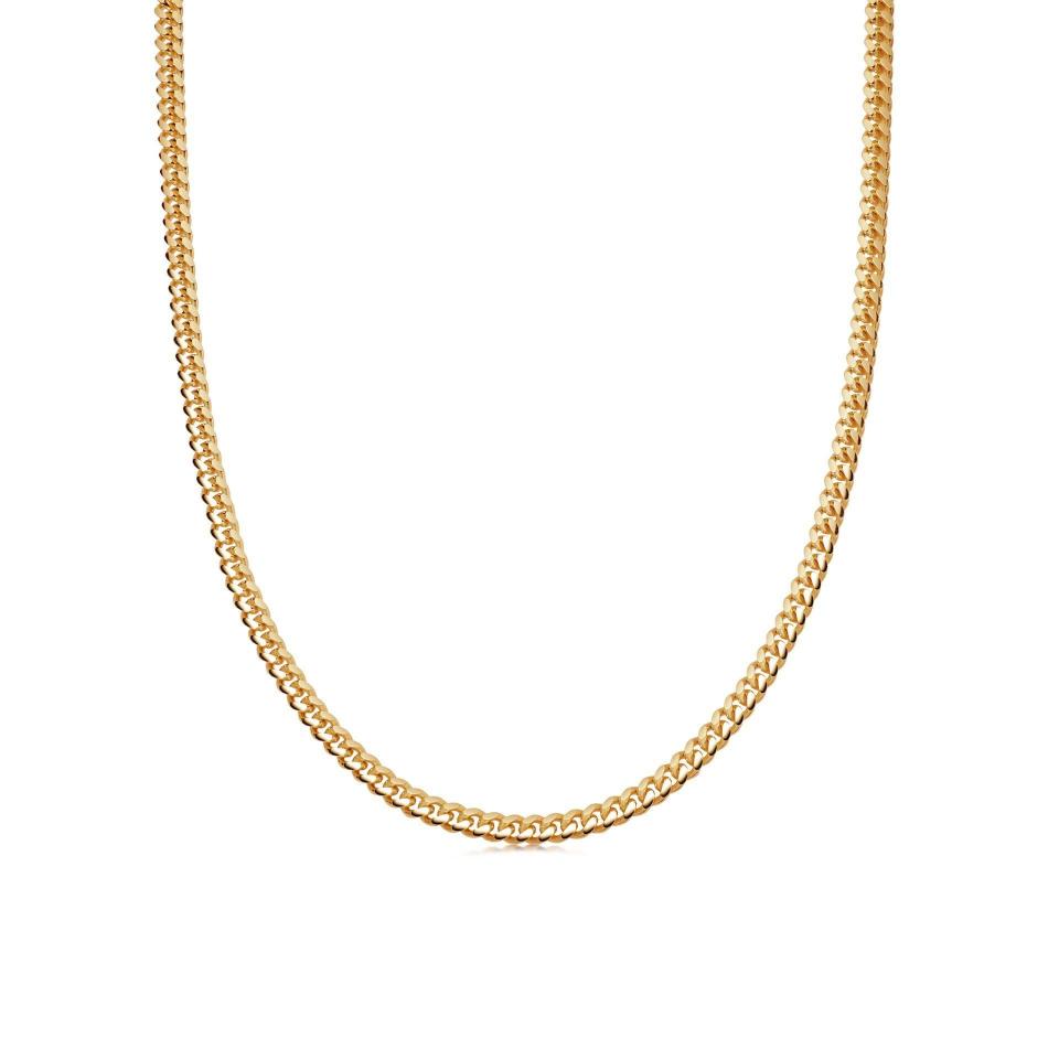 12) Men's Gold Round Curb Chain Necklace