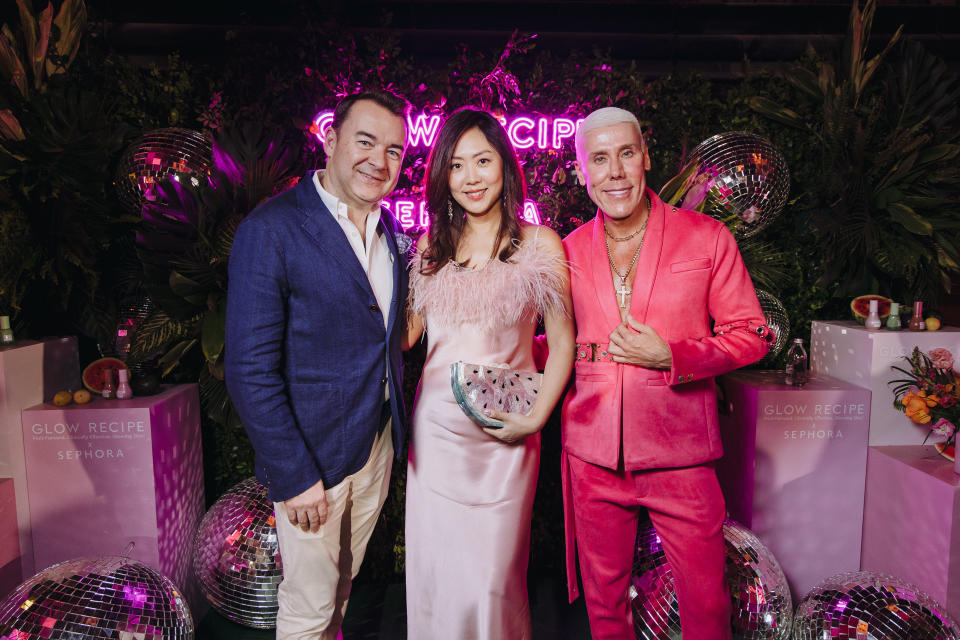 Sephora Mexico CEO Dario Aguilar, Sarah Lee and Alfonso Waithsman.