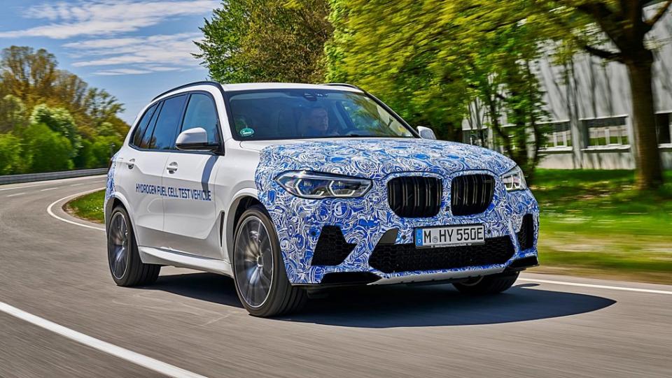 BMW氫燃料電池車i Hydrogen NEXT已展開一般道路測試，預計2022年