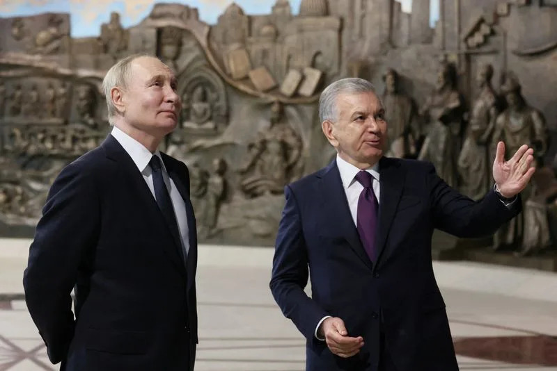 Tổng thống Nga Vladimir Putin thăm Uzbekistan