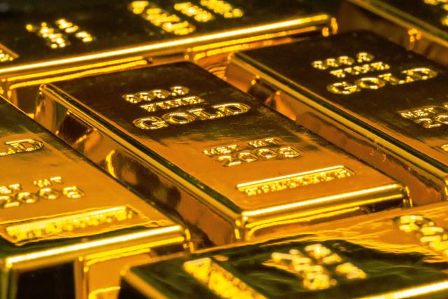 6 of the Best Gold Stocks to Buy Now, Investing