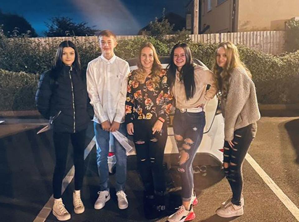 Family picture of Max with his sisters Kayleigh, Jade and Jasmine and mother Leanne (Avon and Somerset Police/PA Wire)