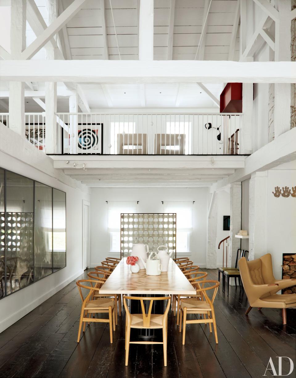 An Airy Dining Room