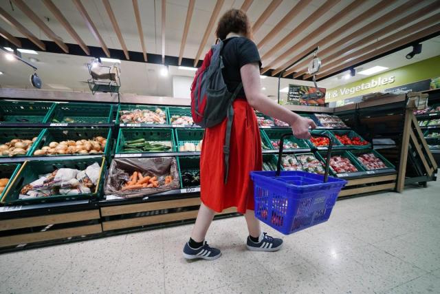 Tesco to make big changes to stores, affecting 2,100 jobs