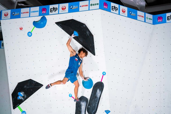 NARASAKI Tomoa of Japan competes in the men's Boulder & Lead final during the 2022 IFSC World Cup in Morioka (JPN).