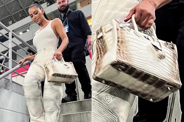 Kim Kardashian was spotted wearing a super rare Hermès Birkin handbag,  which can fetch anywhere from $200,000 to $600,000, depending on the…