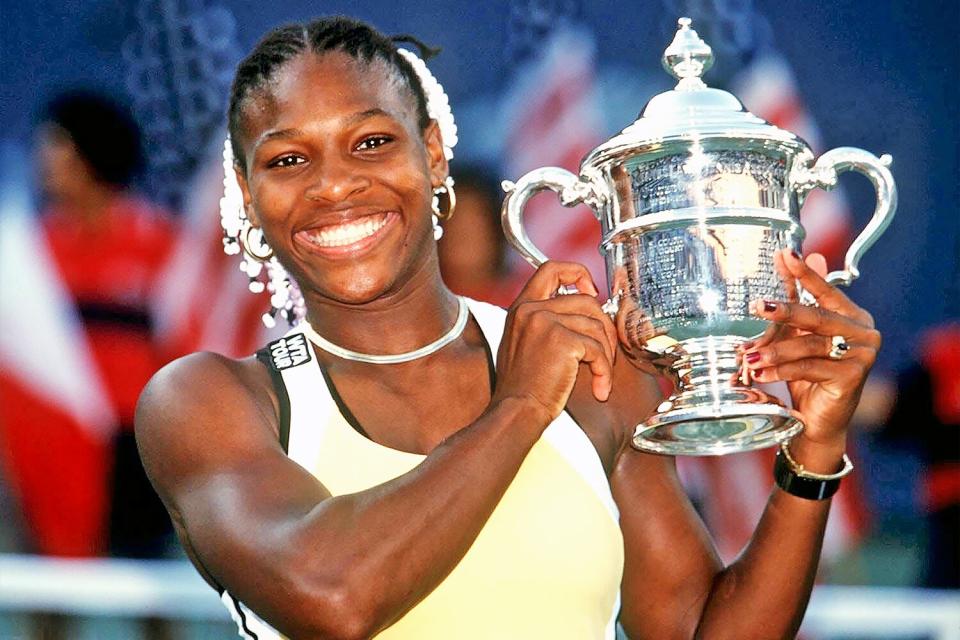 NEW YORK, UNITED STATES - SEPTEMBER 11: US OPEN 1999, FRAUEN FINALE, New York/USA; SIEGERIN Serena WILLIAMS/USA (Photo by Mark Sandten/Bongarts/Getty Images)