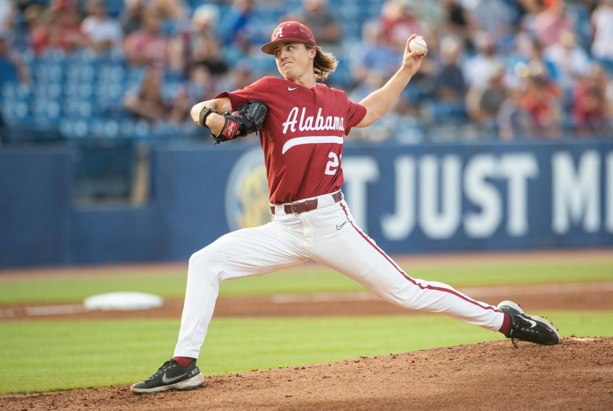 Alabama Baseball Has The Midweek Blues - Roll 'Bama Roll