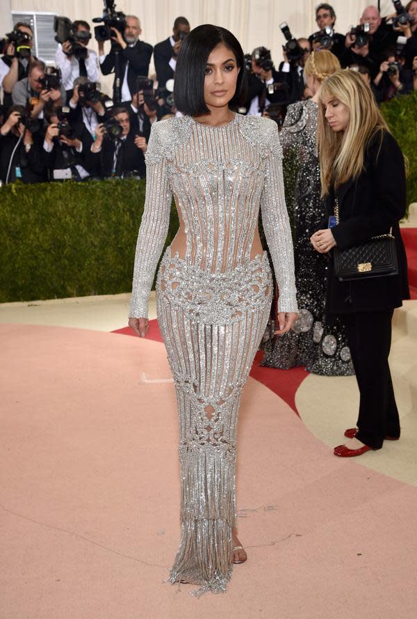 The 2016 Met Gala Red Carpet