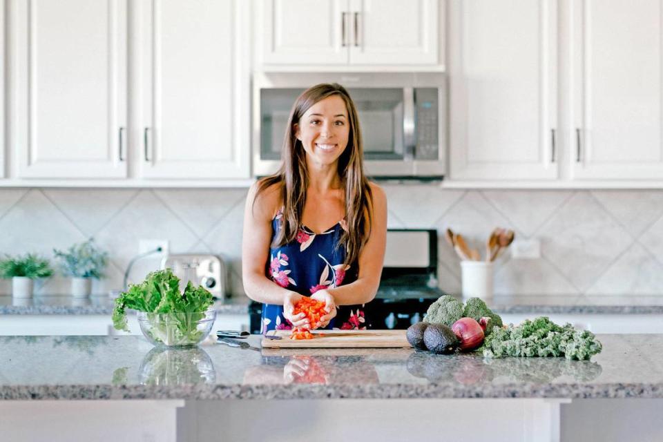 Samantha Eaton is a certified nutritional coach who focuses on simple, healthy eating.