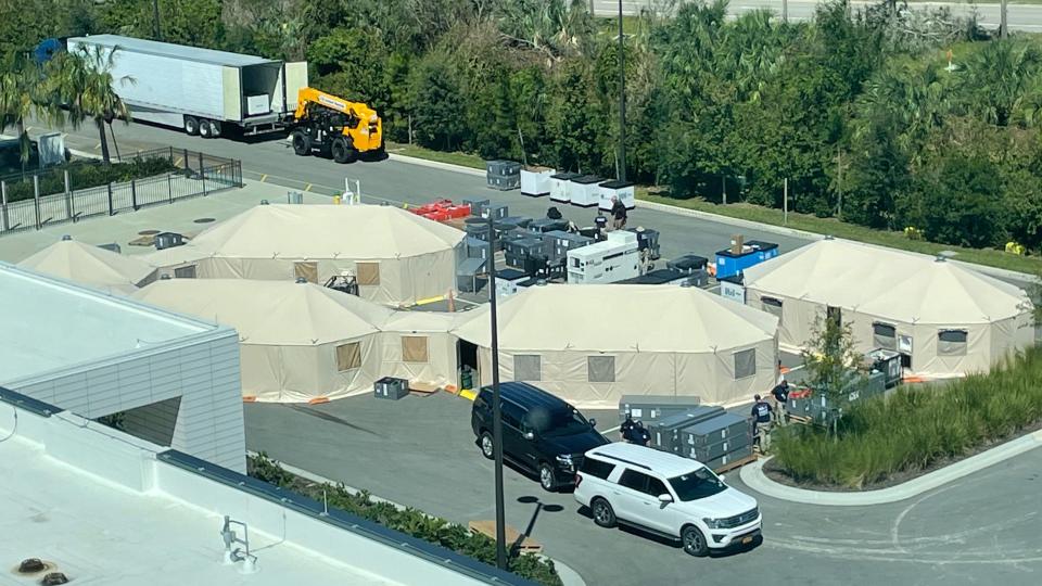 A federal Disaster Medical Assistance Team set up a 30-bed tent facility just outside the hospital’s ambulance bay Sunday at Sarasota Memorial Hospital-Venice, to help with patient care after Hurricane Ian. The federal team of 37 doctors, nurses, physician assistants, paramedics and pharmacists will provide surge support for at least a week.