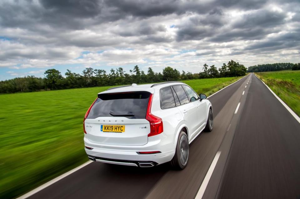 256793_Updated_Volvo_XC90.jpg