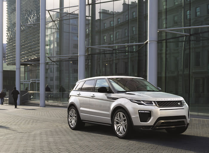 JAGUAR LAND ROVER　雙品牌再攀65%成長高峰 限定車款正16年式贈5年5萬公里保養方案　敬邀即刻入主