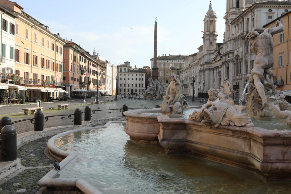 ROME, ITALY - MARCH 29: The Navona Square is seen empty on March 29, 2020 in Rome, Italy. As Italy extends its nationwide lockdown to control the spread of COVID-19, Rome's streets were eerily quiet. (Photo by Marco Di Lauro/Getty Images)