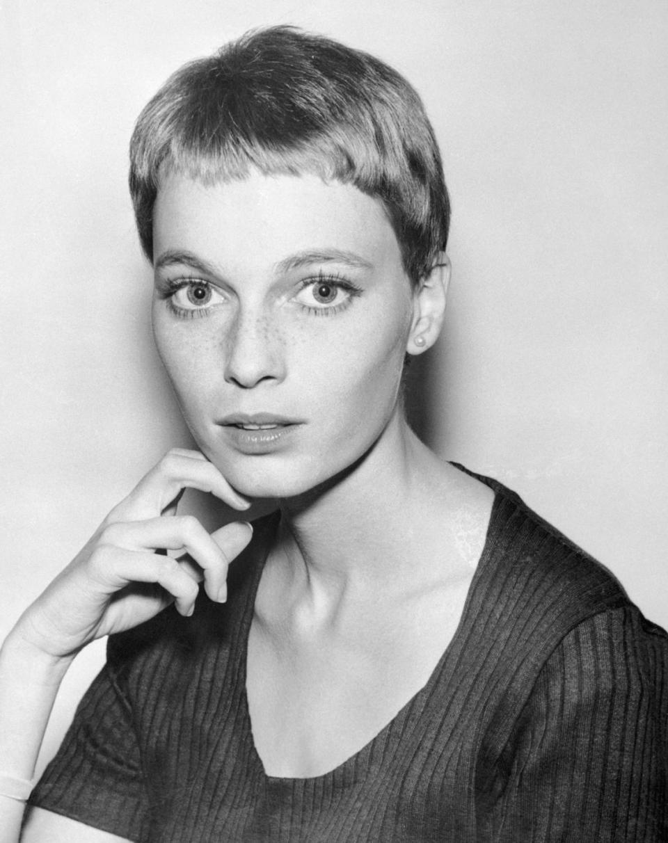 1965: An Iconic Hairstyle