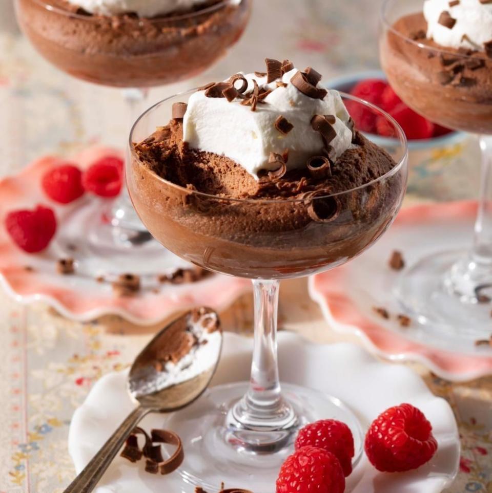 valentines day desserts chocolate mousse with whipped cream