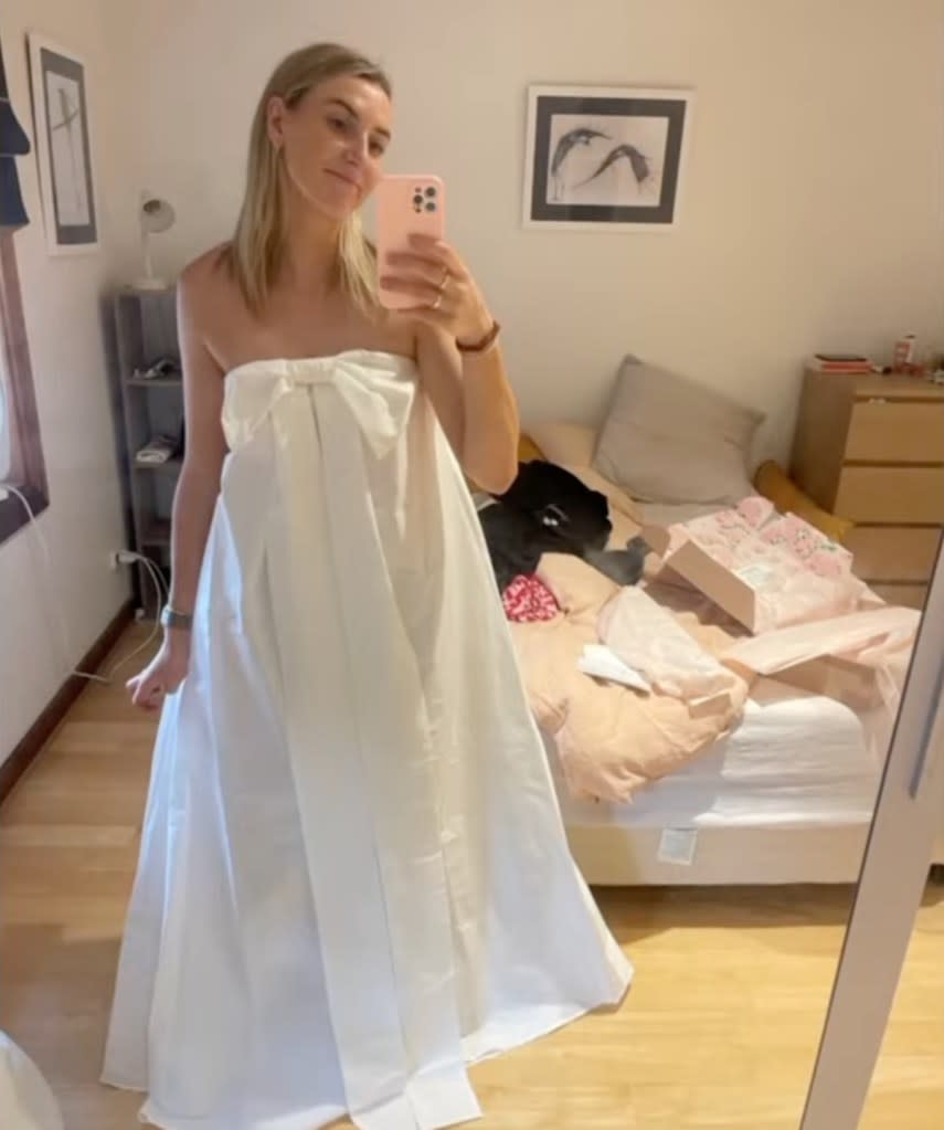 Cain is offering a $500 reward to anyone who finds her lost wedding dress. 7NEWS Australia