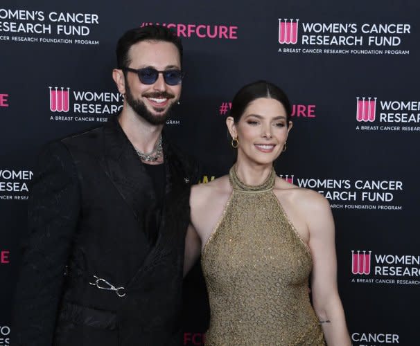 Demi Moore, Tom Hanks attend Women's Cancer Research Fund benefit