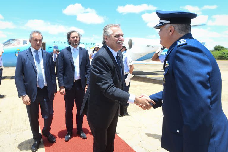 El presidente Alberto Fernández llegó a la ciudad de Brasilia para asistir a los actos previstos por la asunción como jefe de Estado de Brasil de Luiz Inácio Lula da Silva.
