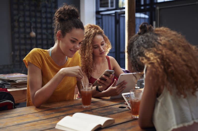 Le taux de grossesse chez les adolescentes n’a jamais été aussi bas ces dernières décennies [Photo: Getty]