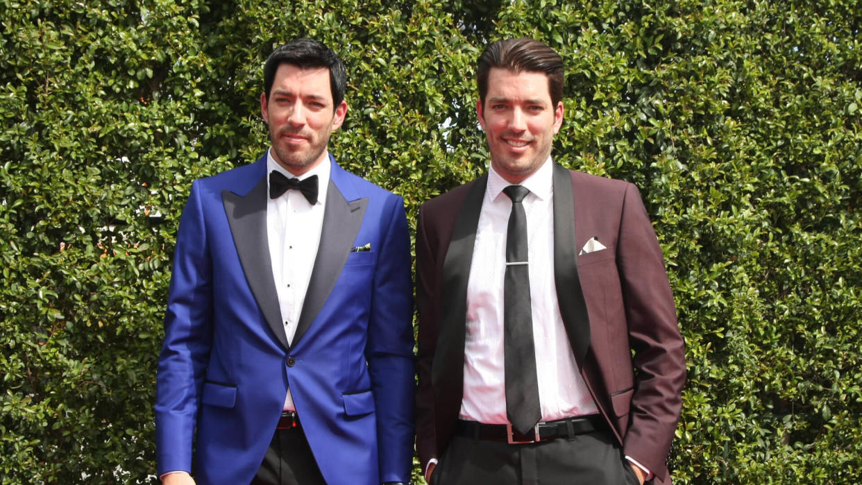 Jonathan and Drew Scott