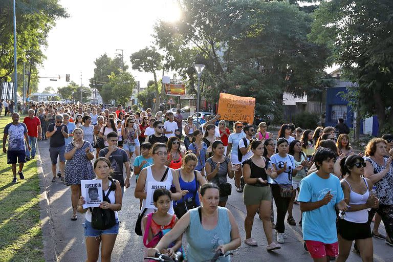 Marcha en Zárate pidiendo justicia por el asesinato de Fernando Báez Sosa