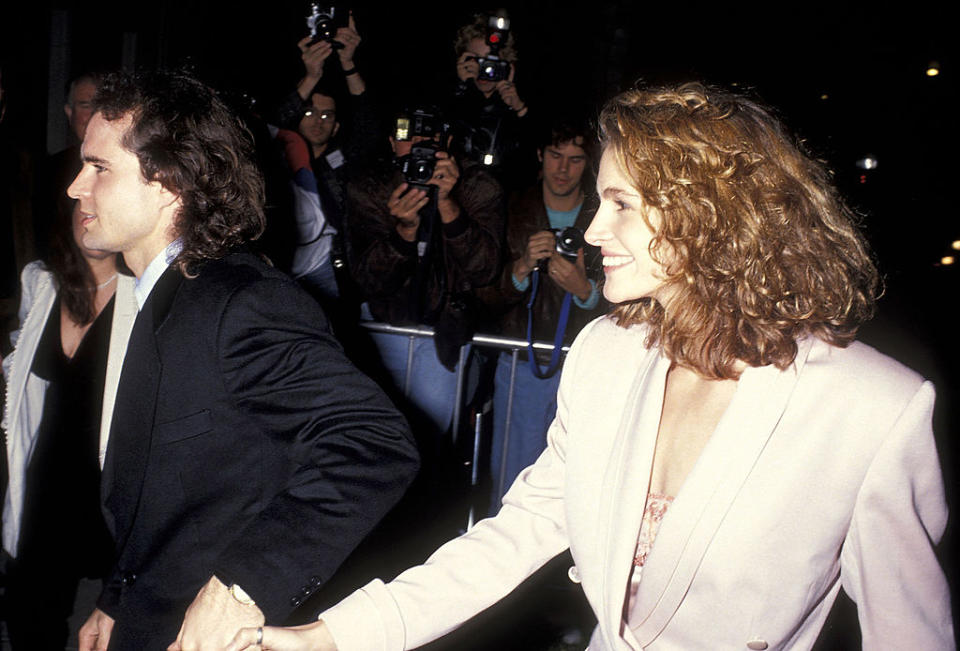 Jason Patric and Julia Roberts attend the premiere of 