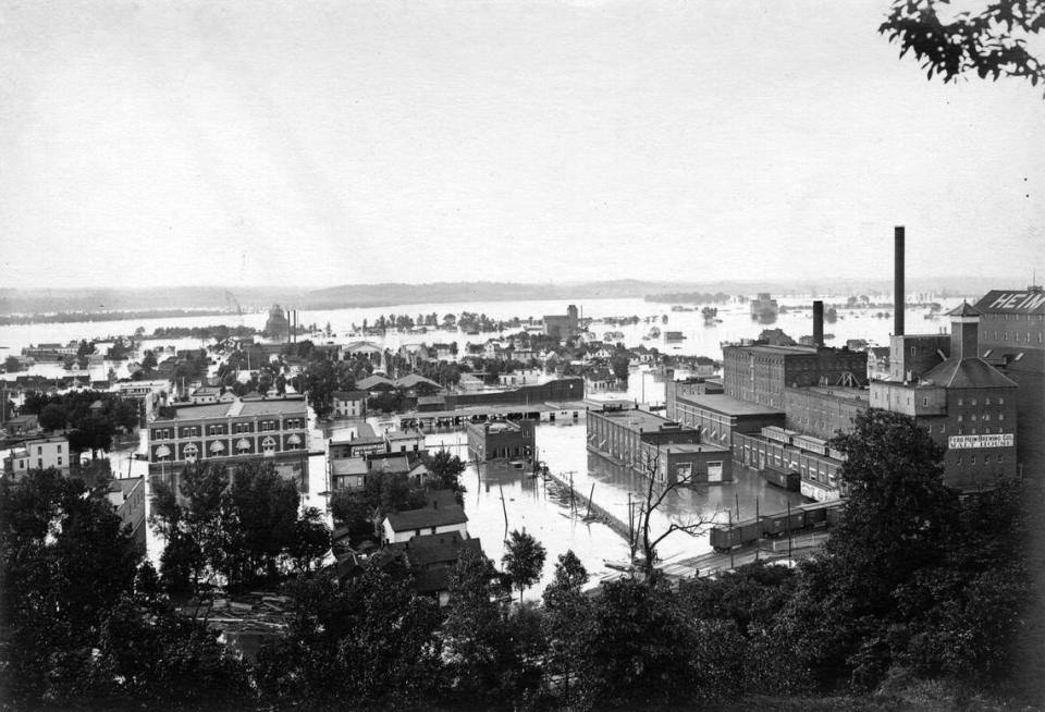 The Heim Brewery during the disastrous 1903 flood.