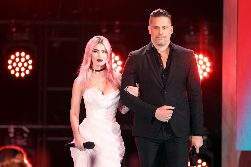 Megan Fox and Joe Manganiello take the stage to announce the winner of best sci-fi/fantasy show in the People’s Choice Awards.